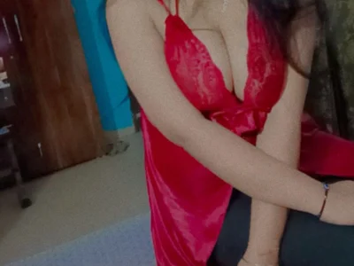Suhanakhan04 live cam video preview