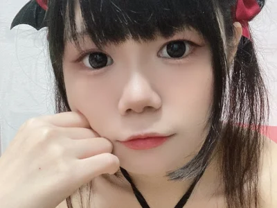 risa-kitty Young webcam from Japan